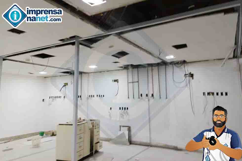 Obra m andamento na manhã deste sábado 25/07